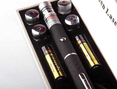 Yeşil Lazer Pointer 50 mW 15 Km Etkili (5 Başlıklı) (K0)